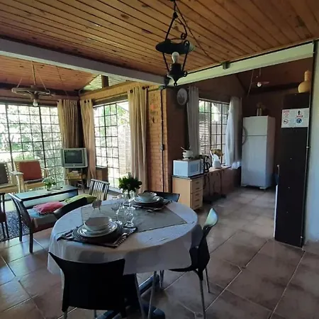 Chale Pakere Montanha: Mountain Retreat with Fireplace and Natural Spring Lumiar Exterior photo