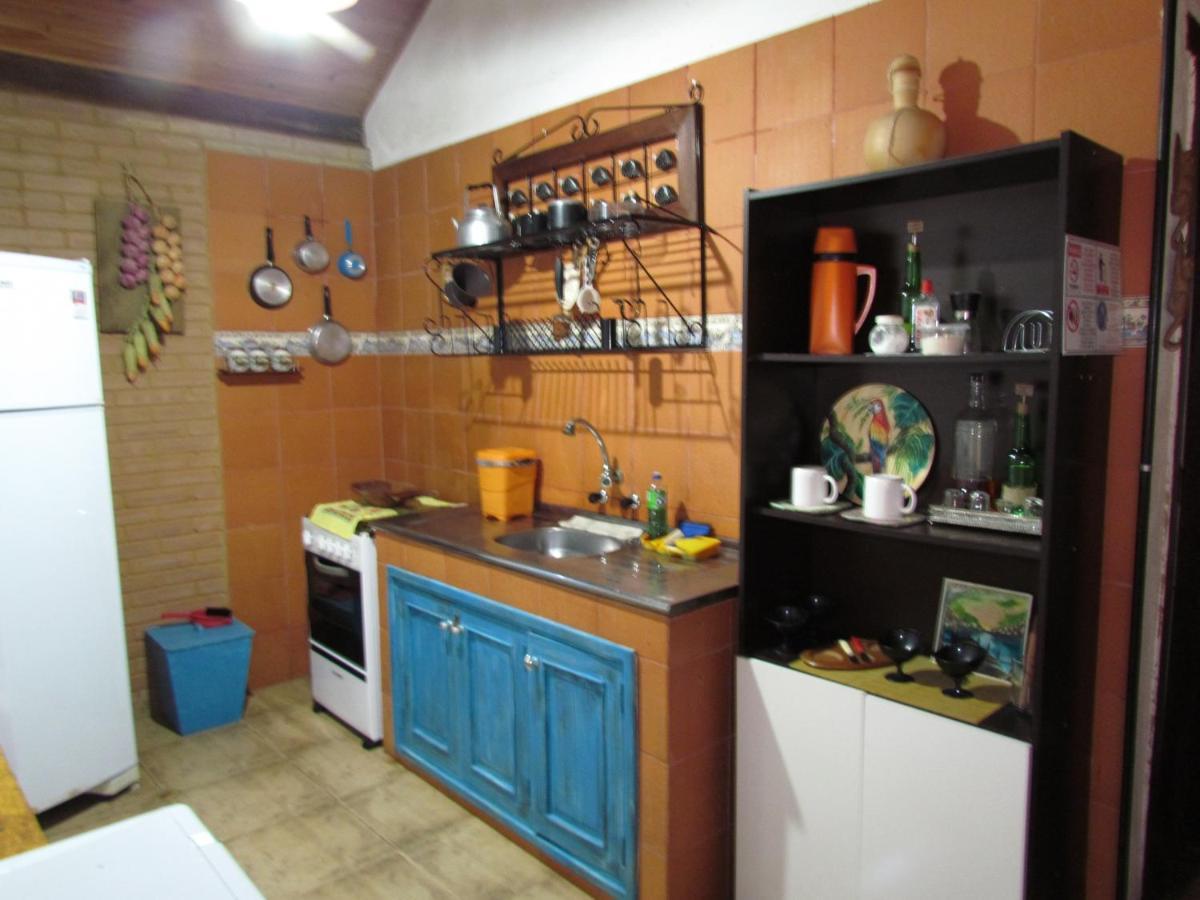 Chale Pakere Montanha: Mountain Retreat With Fireplace And Natural Spring Chalet *