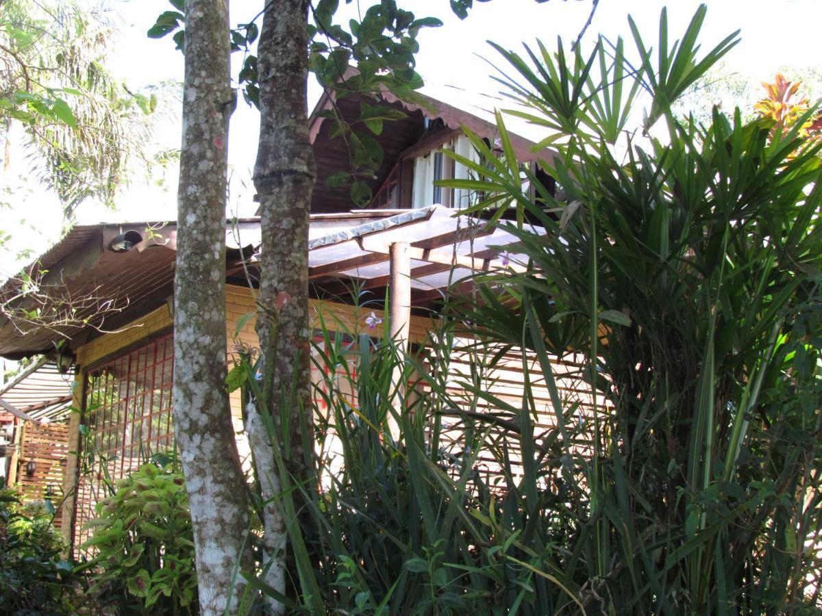 Chalet Chale Pakere Montanha: Mountain Retreat With Fireplace And Natural Spring *